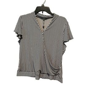 Adrianna Papell Blouse Top Women's Size L Black/White V-Neck Ruffle Short Sleeve
